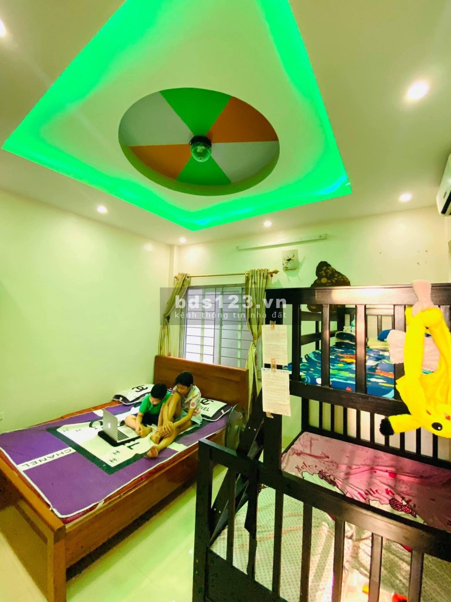 Bán nhà hàng cực hiếm An Dương Vương, Bắc Từ Liêm, dtsd 30m2, 5 tầng, giá 2.4 tỷ