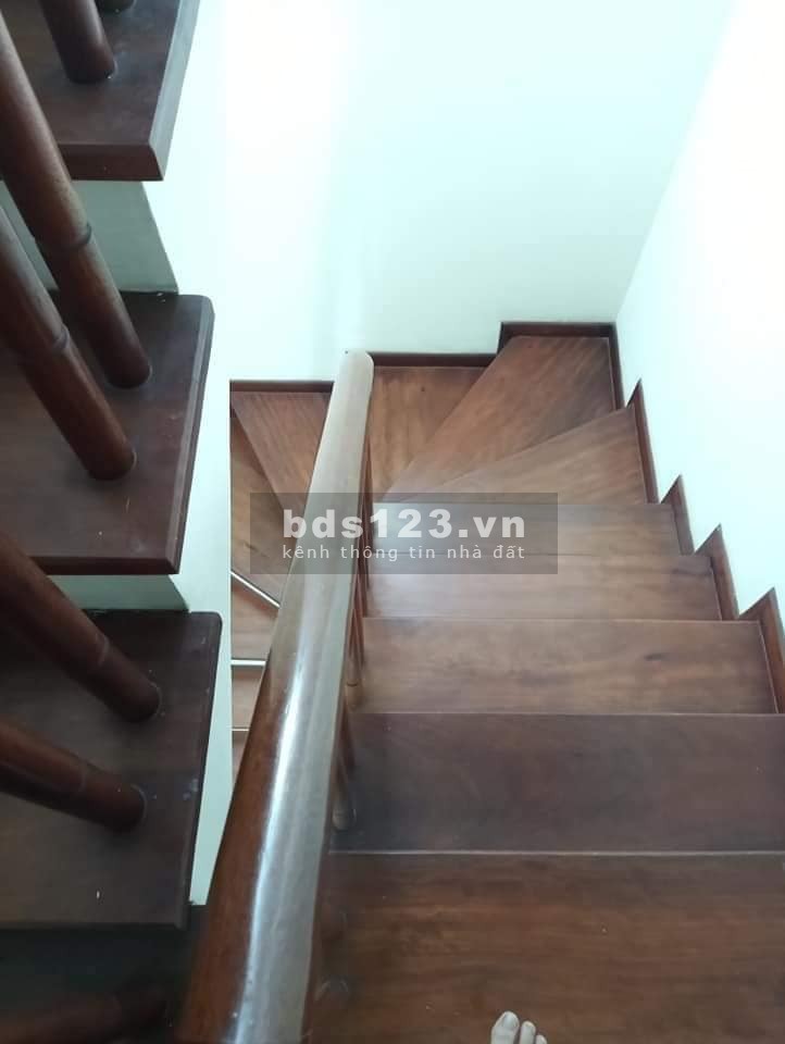 Nhà đẹp khu phân lô Quân Đội. Lê Trọng Tấn diện tích 36/40T2 mt 3.6m, 6 tầng giá 6.8 tỷ