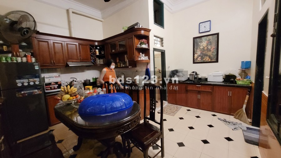 Nhà Nguyễn Sơn, lô góc, 100m, rộng 7.5m, cạnh chung cư 158, giá bán 14.8 tỷ, lh 0904882258