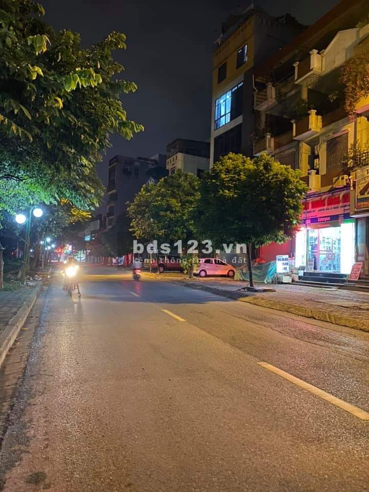 Bán nhà nguyên căn Kim Giang giá rẻ giật minh, ô tô tránh, vừa ở vừa kinh doanh, lhcc