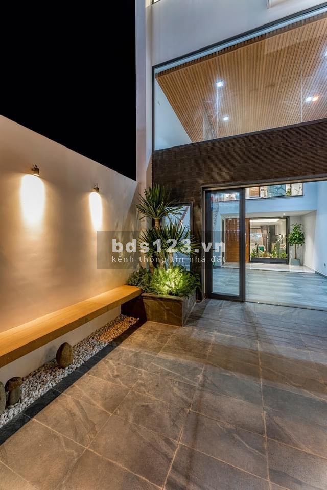 Bán nhà Trần Văn Đang Quận 3 diện tích 91m2 giá 12 Tỷ 8 hẻm xe hơi