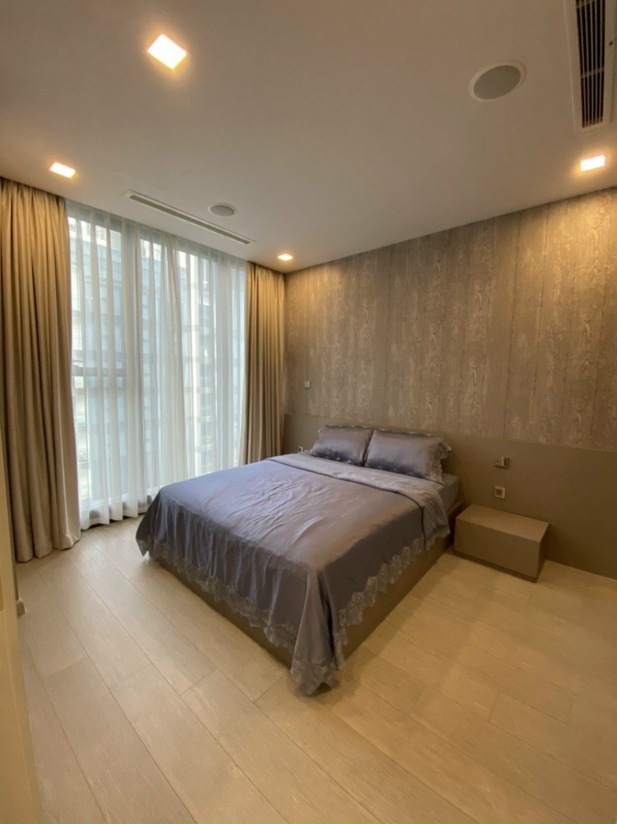 Bán căn chung cư 1 phòng ngủ thuộc GOLDEN RIVER BLOCK A1 Tôn Đức Thắng Bến Nghé