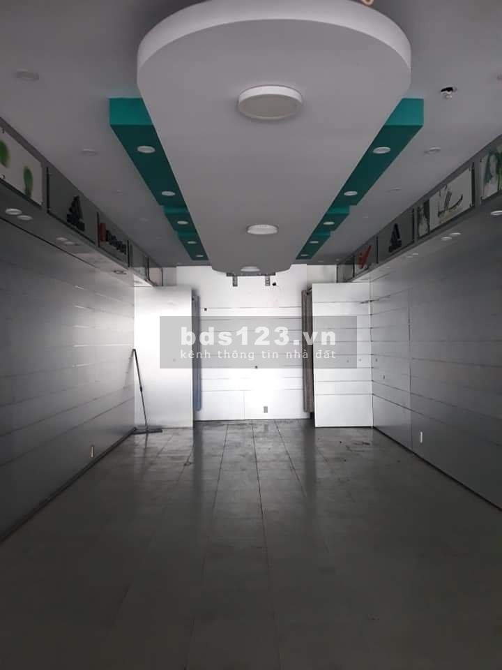 Nhà hiếm mặt tiền Nguyễn Trọng Tuyển, dtsd 124m2(5.5x23), siêu kinh doanh, giá 26 tỷ