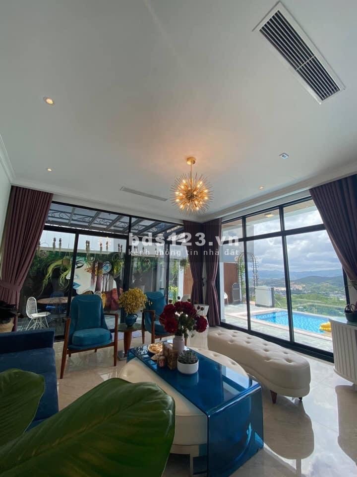 Bán căn biệt thự view Vịnh Hạ Long, 300m2 có bể bơi riêng, sân golf 18 hố