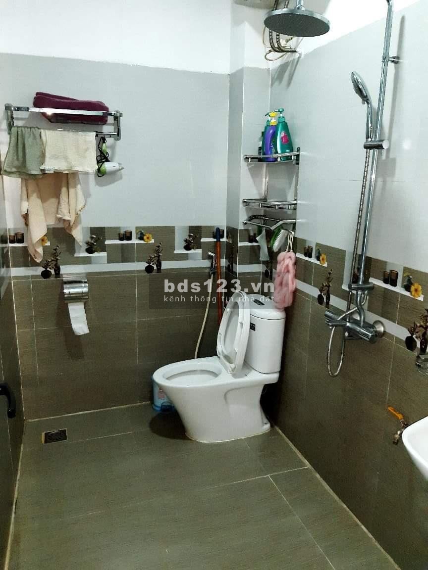 Bán nhà Hoàng Văn Thái, ô tô kinh doanh diện tích 49m2 giá chỉ 3 tỷ nhỉnh, lh 0938881912