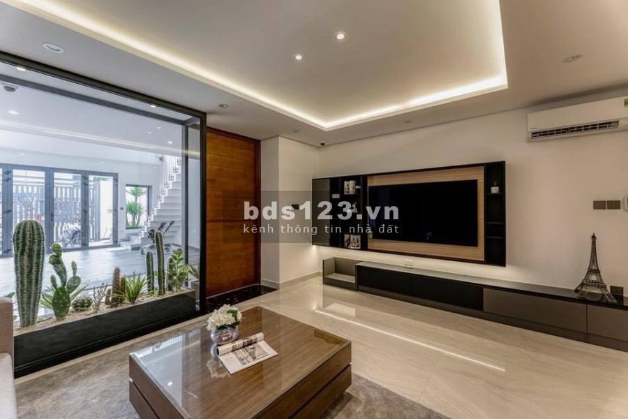 Bán nhà Trần Văn Đang Quận 3 diện tích 91m2 giá 12 Tỷ 8 hẻm xe hơi