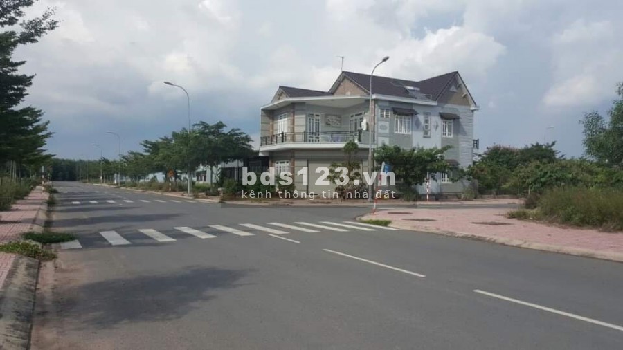 Đất Nền QL51 Đối Diện Cây Xăng Vina.Gía Rẻ, sổ sẵn. Phước Tân. Biên Hòa