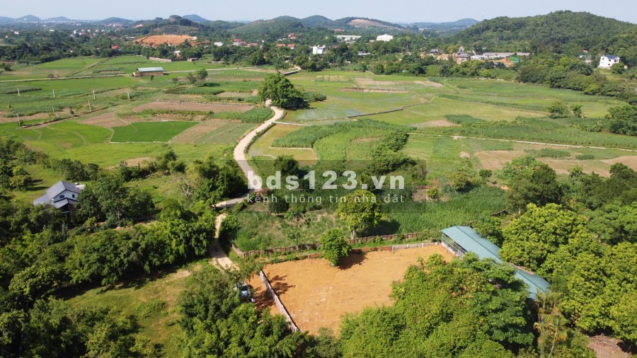 Nhỉnh 2 tỷ sở hữu lô góc ba mặt tiền tại quần thể biệt thự nghỉ dưỡng Yên Bài Ba Vì