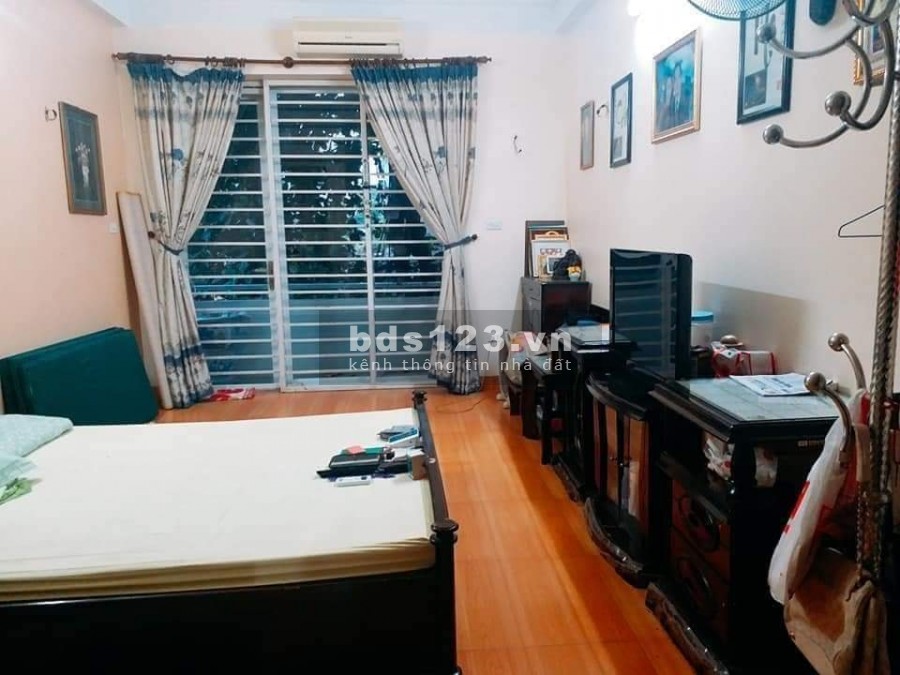 Nhà đẹp Cổ Nhuế, giá bán 3.4 tỷ, xịn sò, ngõ to, view thoáng đúc 5 tầng kiên cố, sổ sẵn