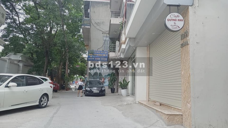 Bán nhà Xuân La thang máy gara ô tô phân lô ở sướng dtsd 68m2, 6 tầng, giá 12.3. tỷ
