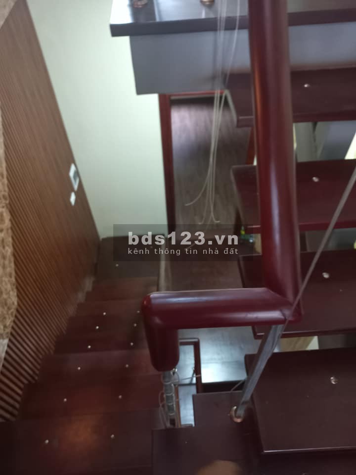 Bán nhà ngõ 114 Hoàng Ngân - CG 70m x5.8m x5 tầng giá 7.4 tỷ Lh 0386380199