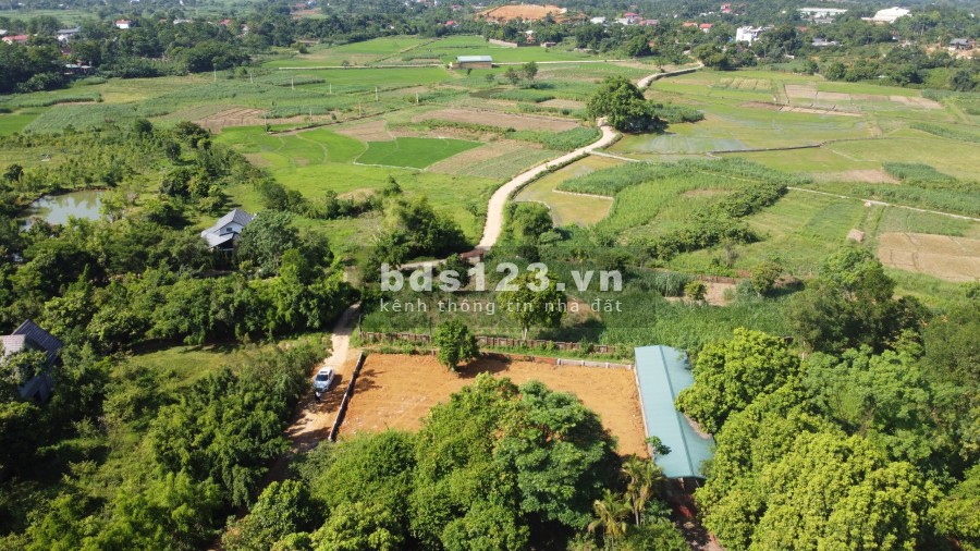 Nhỉnh 2 tỷ sở hữu lô góc ba mặt tiền tại quần thể biệt thự nghỉ dưỡng Yên Bài Ba Vì
