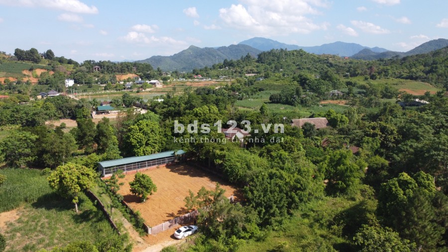 Nhỉnh 2 tỷ sở hữu lô góc ba mặt tiền tại quần thể biệt thự nghỉ dưỡng Yên Bài Ba Vì