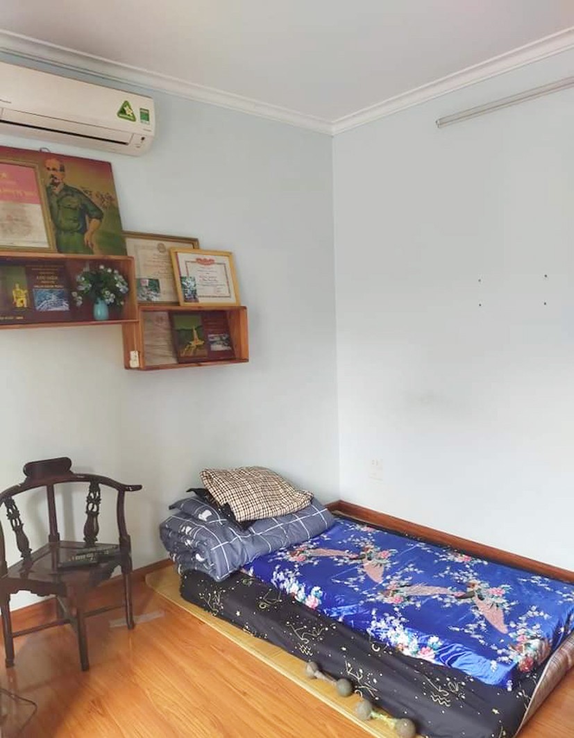 Bán nhà nguyên căn Lương Thế Vinh, dtsd 28m2, ô tô kd, giá nhỉnh 2 tỷ, lh 0966456918