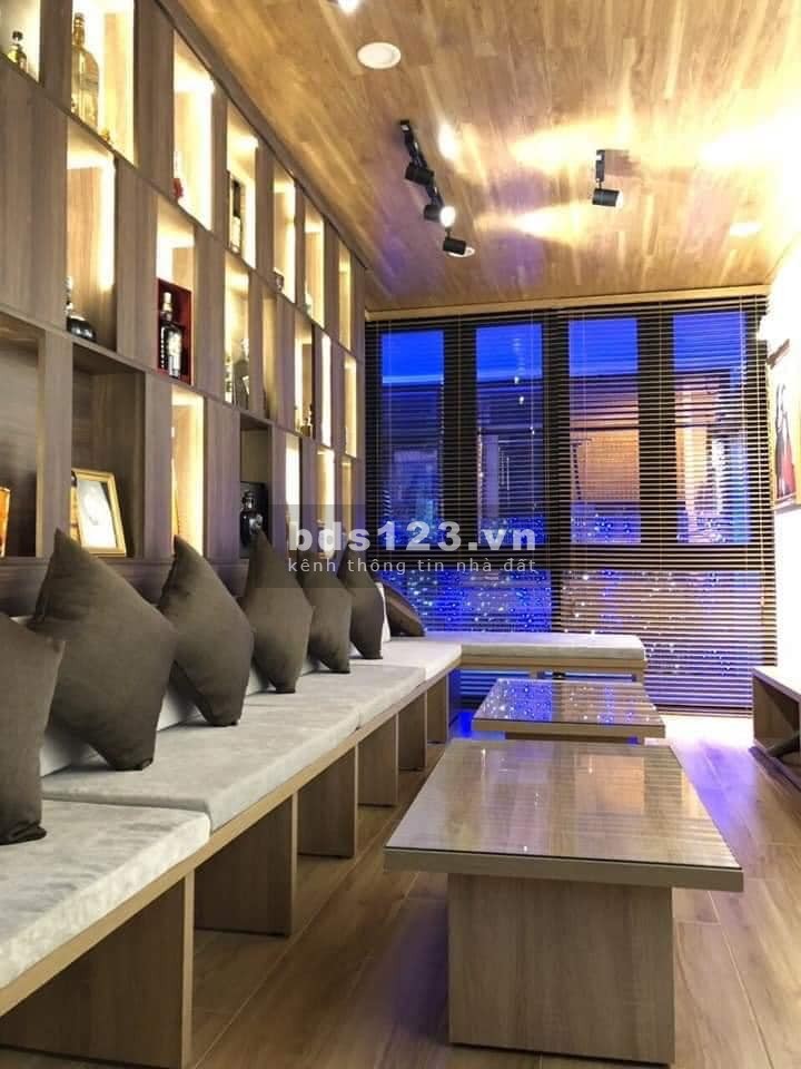 Chỉ 200tr/m2 nhà mặt tiền mới đẹp 3 tầng Lạc Long Quân Quận 11, dtsd 56m2 (4x14)