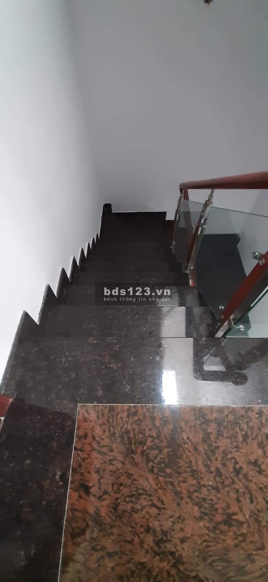 Bán nhà Huỳnh Tấn Phát, Quận 7, diện tích sử dụng 56m2, đúc 3 lầu giá bán 5.35 tỷ