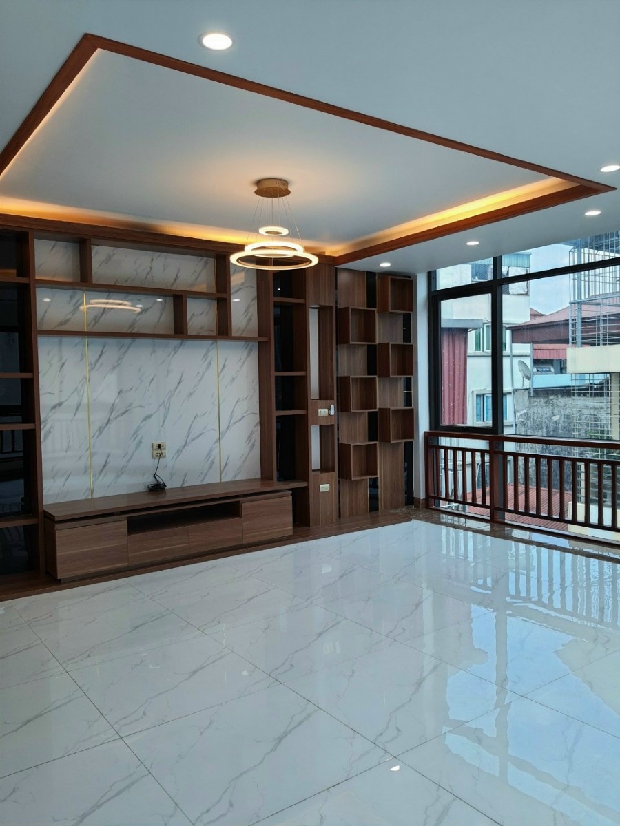 Bán nhà Thái Hà Đống Đa, gara ô tô, kinh doanh, 5 tầng 40m2,…