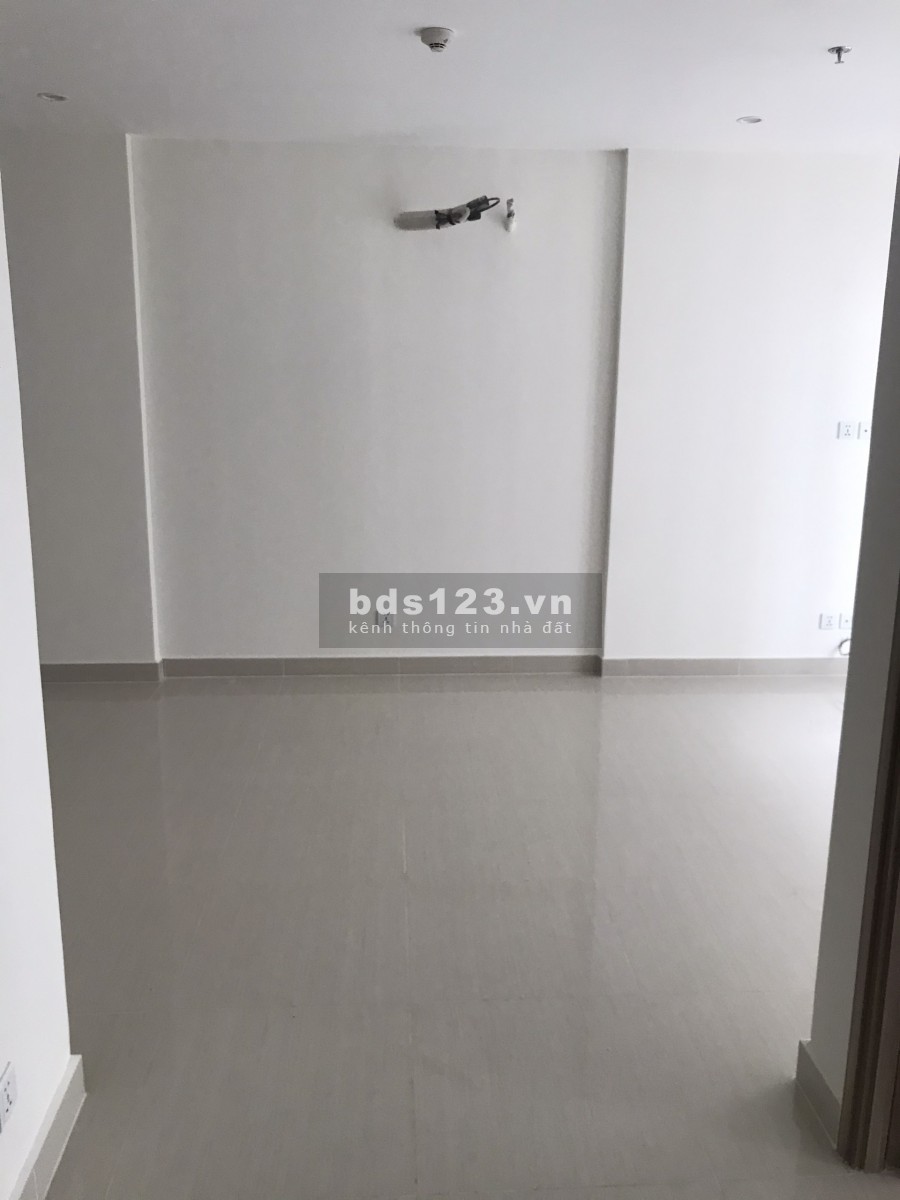 Bán cắt lỗ căn hộ 2 phòng ngủ tầng trung view thoáng giá chỉ 1.5 tỷ, tại Vinhomes Ocena Park