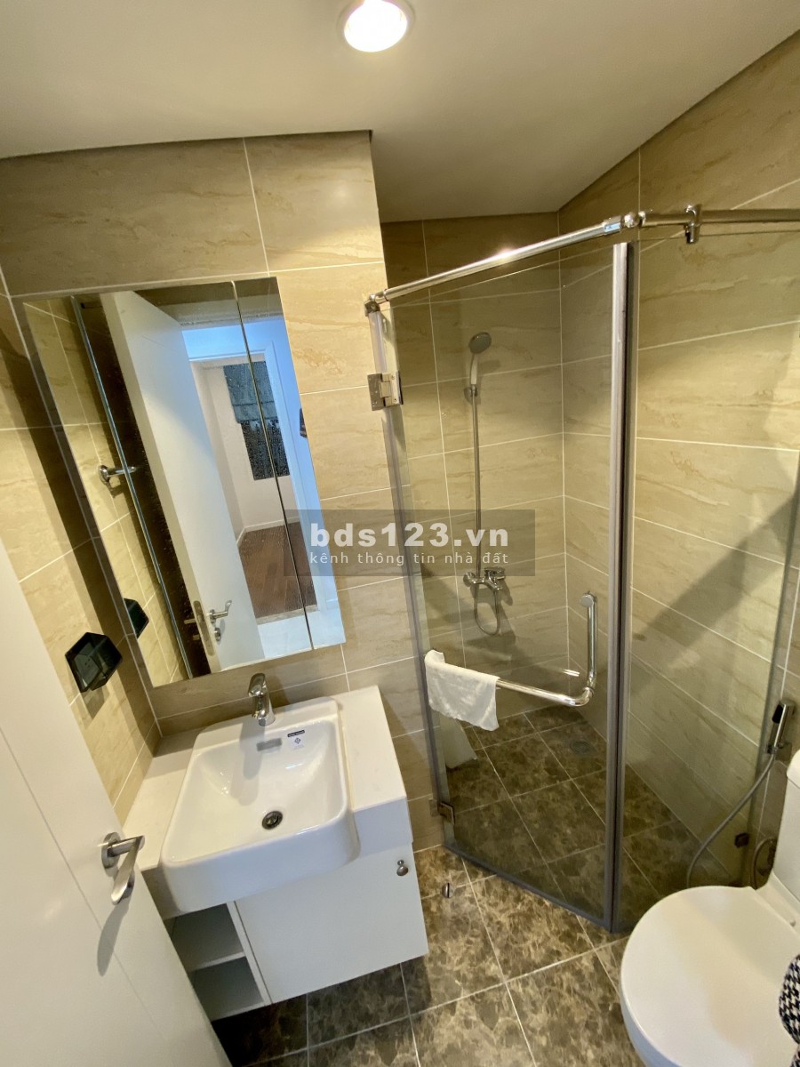 Cho thuê ngay CH 1,5PN cực đẹp tại Vinhomes D'capitale Trần Duy Hưng