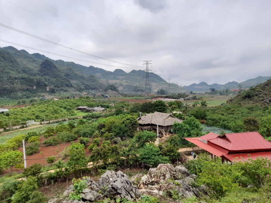 Đất nền trung tâm du lịch Quốc Gia Mộc Châu vị trí đắc địa khu dân cư đông đúc, pháp lí đủ