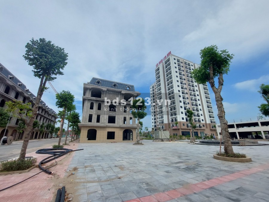 Shophouse Lan Hưng Thuận Thành tiện ích đầy đủ, giá bán 4.5 tỷ, liên hệ 0779273787