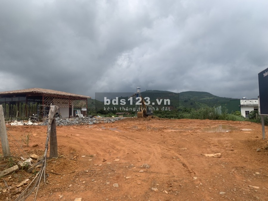 Lô đất mặt tiền Đinh Công Tráng, Đại Lào, Bảo Lộc vị trí đắc địa, tiện ích xung quanh đủ