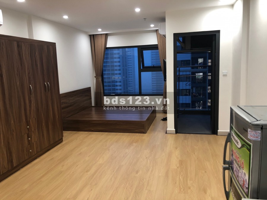 Bán gấp căn studio 34m2, full đồ, giá 1,35 tỉ tại Vinhomes Smart City Tây Mỗ, Nam Từ Liêm