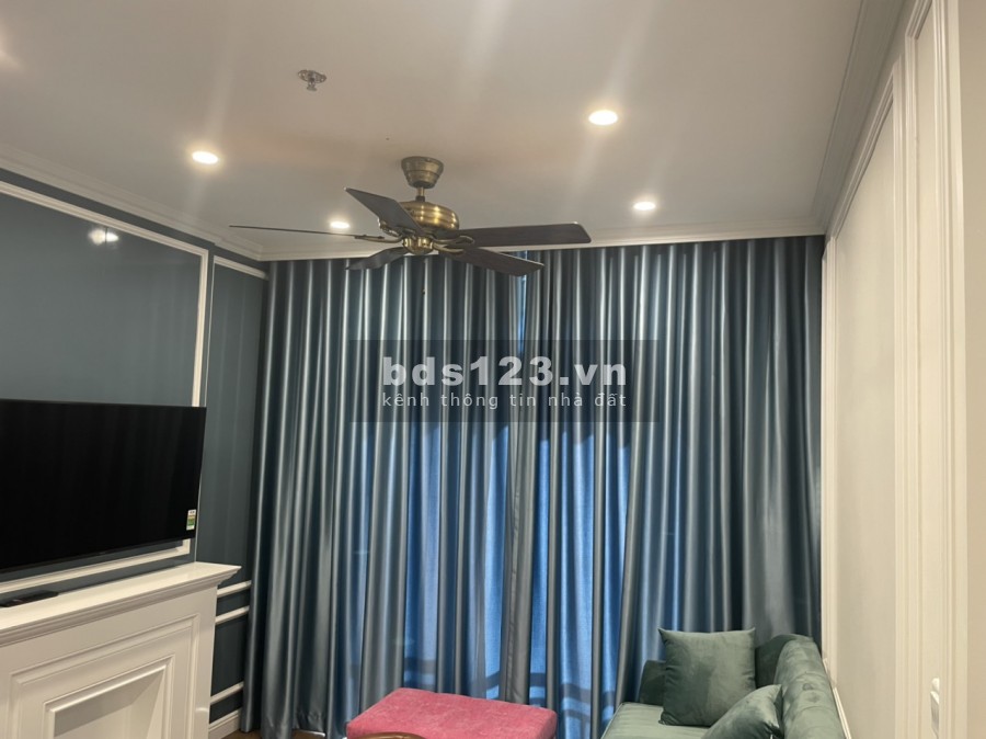 Cho thuê căn góc 2Pn+1, 2wc Full nội thất xịn, giá chỉ 10tr/th - CC Vinhomes Smart City
