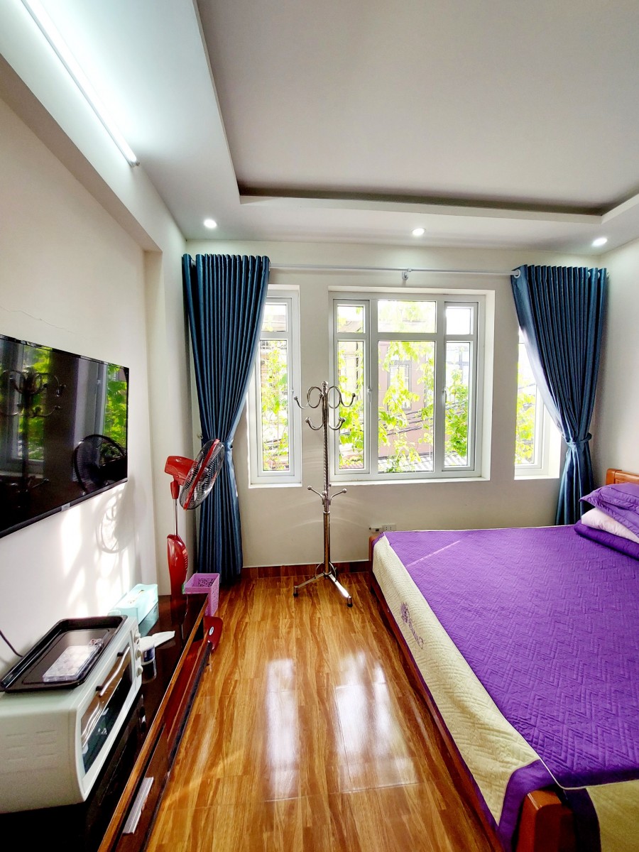 Chính Chủ Cần Bán Nhà Vị Trí Đẹp Tại Khu vực Đường Văn Cao, Quận Ngô Quyền, Thành Phố Hải Phòng.