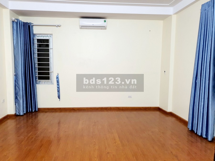 Bán nhà Phùng Khoang, nội thất mới tinh, diện tích sử dụng 52m2, giá bán nhanh 6.9 tỷ