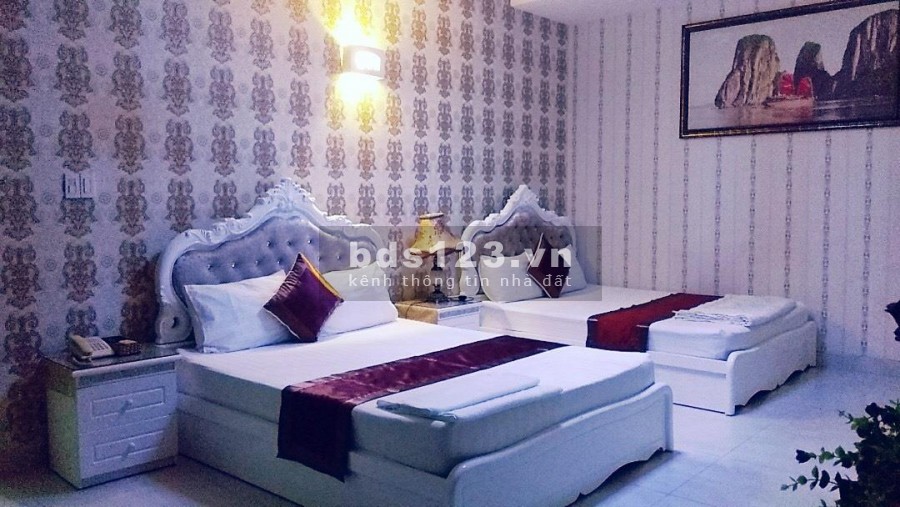 Bán khách sạn 4 tầng kiê cố 2 sao trung tâm Tên Lửa, vị trí đắc địa, sang trọng quý phái