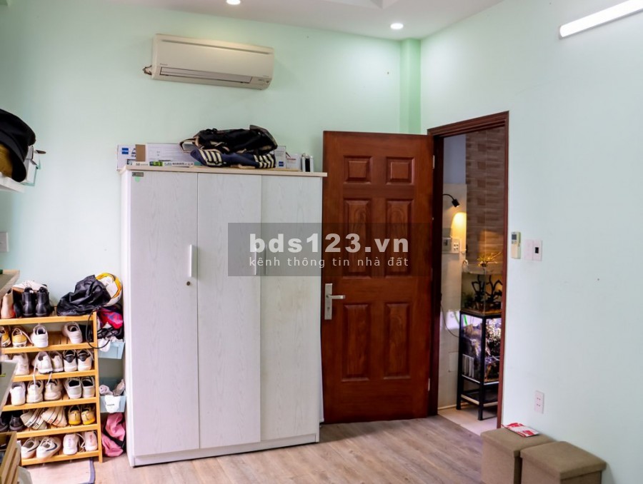 Bán căn nhà trung tâm Hiệp Bình Chánh TP Thủ Đức DTSD 255m2 5 tầng, sổ Hồng Riêng