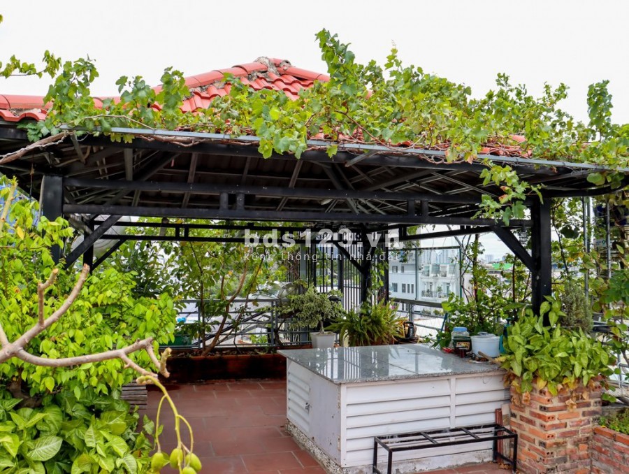 Bán căn nhà trung tâm Hiệp Bình Chánh TP Thủ Đức DTSD 255m2 5 tầng, sổ Hồng Riêng
