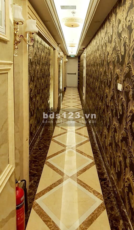 Tòa Nhà 9 tầng Mặt phố Tú Mỡ thông ô tô dừng đỗ dt 80m2 mặt tiền 5.4m, giá 39 tỷ