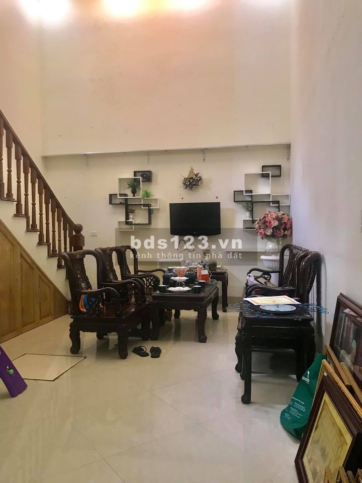 Bán nhà phố Hồ Tùng Mậu, khu cán bộ Công An, an ninh tuyệt đối, diện tích 55m2, giá 4,6 tỷ