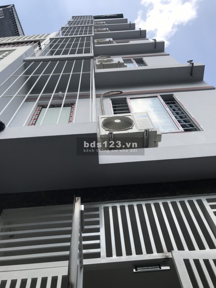 Cần bán CCMN 7tầng 12P khép kín, cuối đg Nguyễn Khuyến, Văn Quán. doanh thu 40tr/th. Giá nhỉnh 4 tỷ.