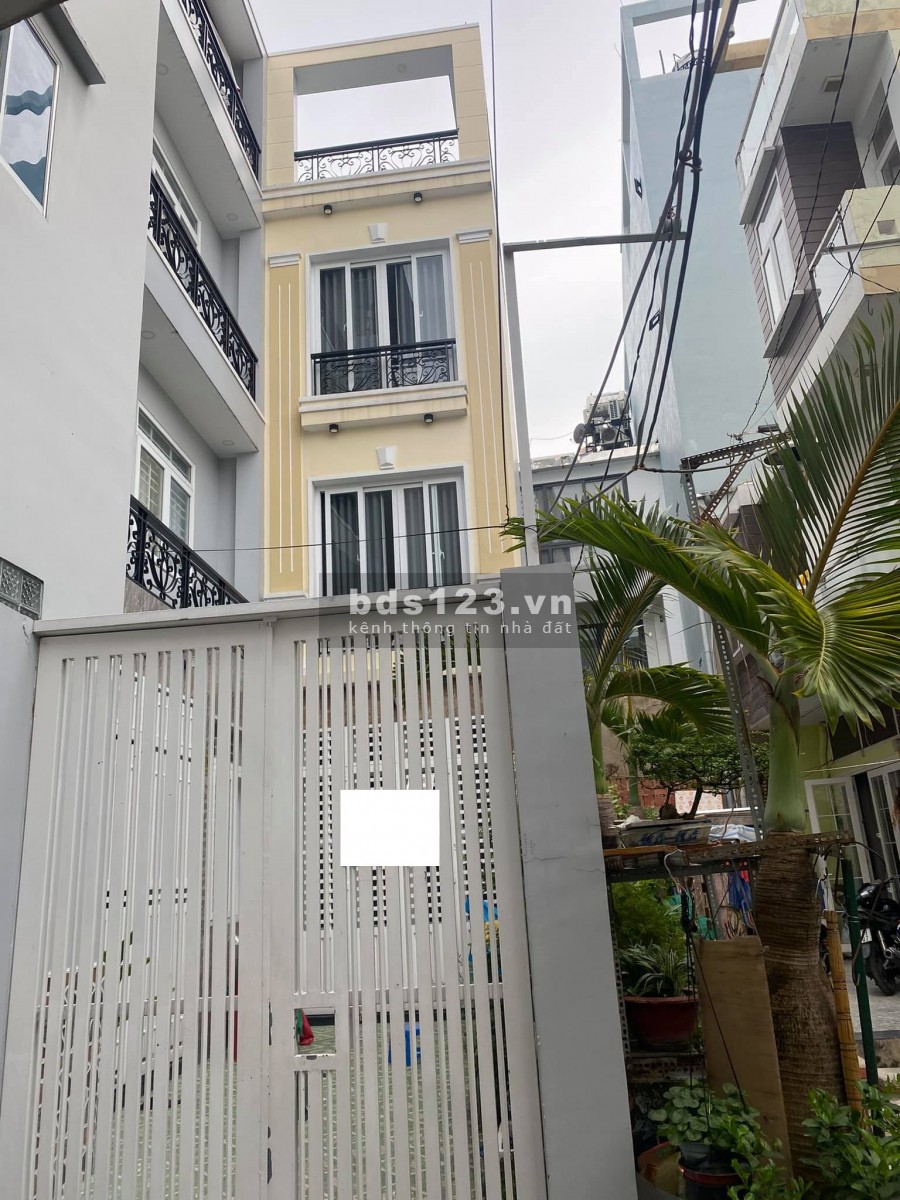 Bán nhà đẹp 6.5 tỷ, 3 tầng lầu. Hẻm xe hơi Lê Quang Định, 52m2 (5.2 x dài 10m).