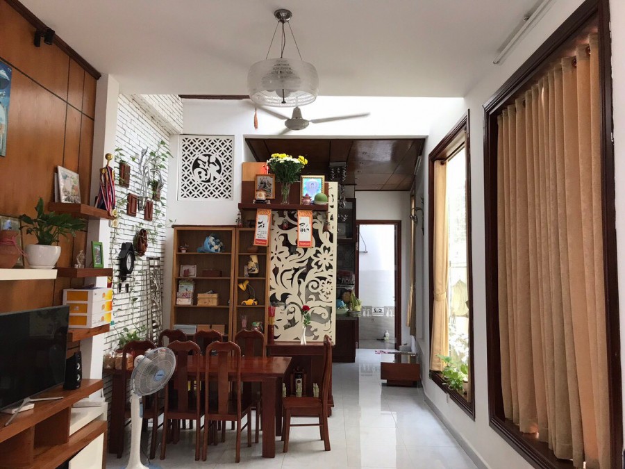 Bán Nhà Quận 7 dt 4x14m sổ hồng riêng giá 4,3 tỷ hẻm 58 đường Phú Thuận Quận 7