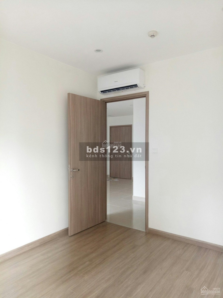Căn góc 3 pn, 2 wc view thoáng cần bán gấp giá cực rẻ chỉ 2.3 tỷ, bao phí cc Vinhomes Ocean