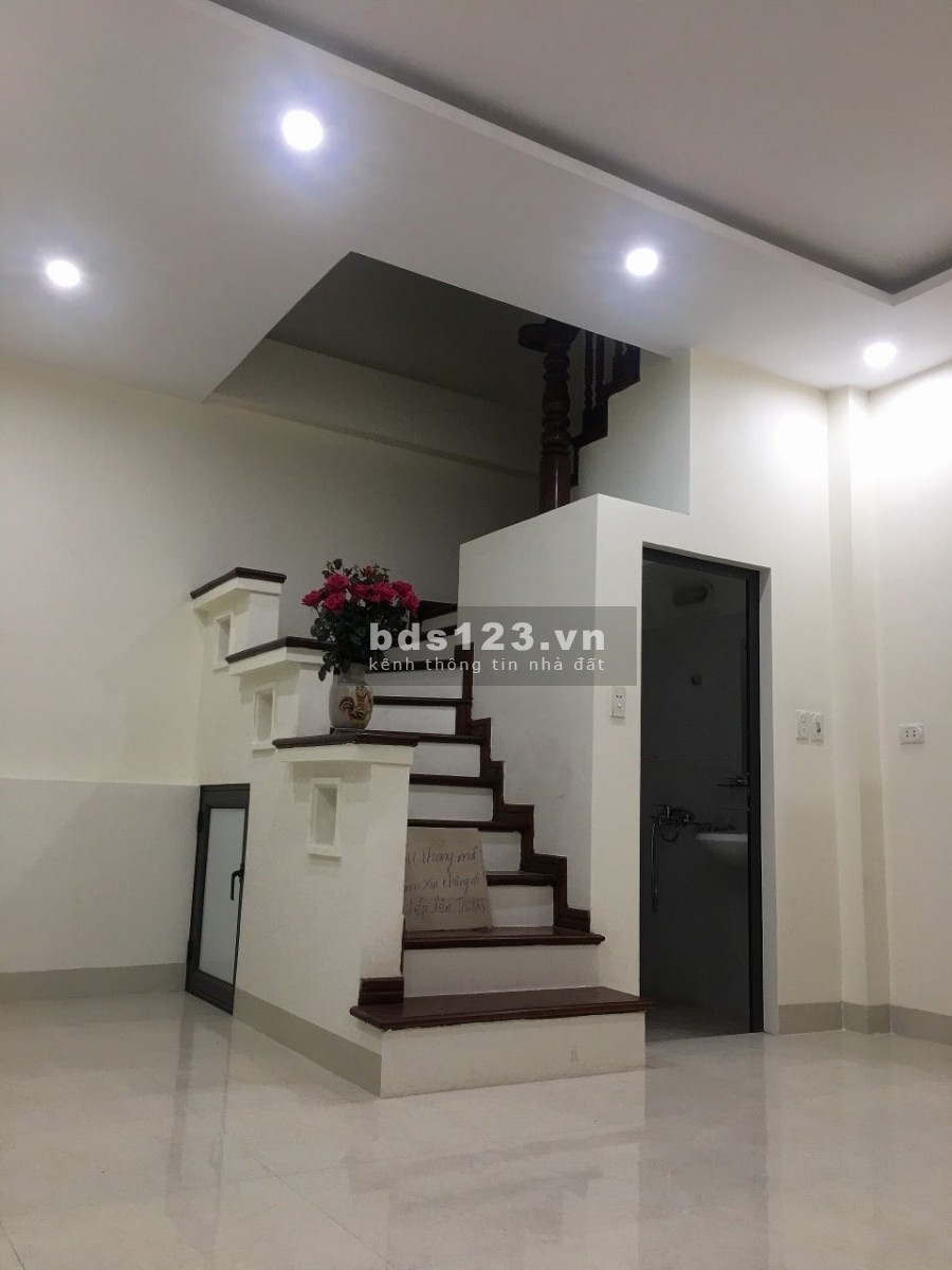 Cần bán nhà lô góc, kd ô tô Vạn Phúc, Hà Đông 40M x 5T giá 3 Tỷ 8 LH 0886644228