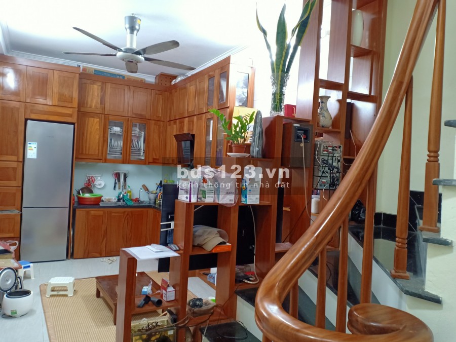 Nhà đẹp Hà Đông ô tô qua nhà tiện kinh doanh đúc kiên cố 4 tầng, diện tích 32m2, giá 3.1 tỷ