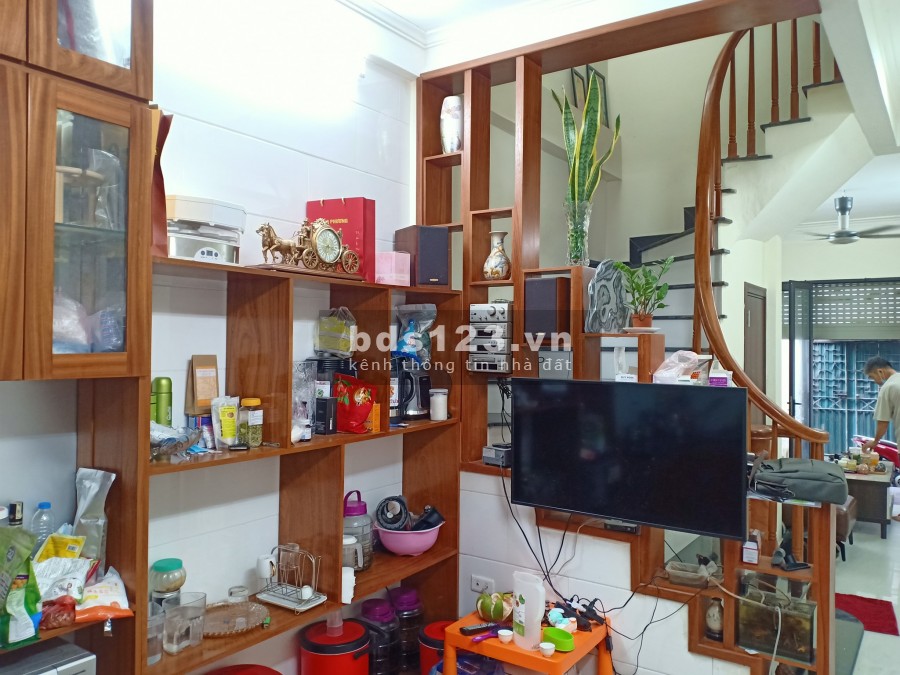 Nhà đẹp Hà Đông ô tô qua nhà tiện kinh doanh đúc kiên cố 4 tầng, diện tích 32m2, giá 3.1 tỷ
