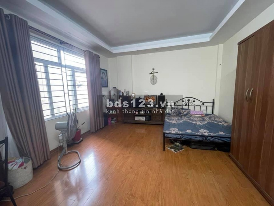 Ô Tô tránh cạnh nhà, Phố Trần Phú diện tích 53m2, 4 tầng ở luôn giá 3.65 tỷ, lh 0948253844