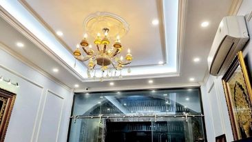 Bán nhà nguyên căn trung tâm Quận Đống Đa, Vip, Ngon diện tích 56m2, giá bán 5.5 tỷ