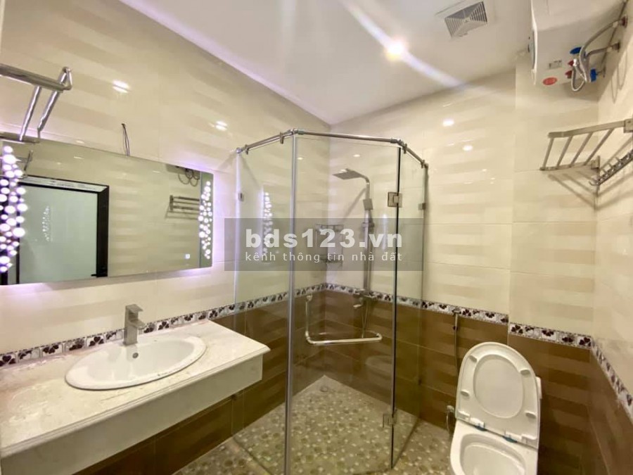 Bán nhà Bồ Đề Long Biên, gara ô tô thang máy ngõ thông, dt 50m2, 6 tầng, mt. 4m, giá 5.7 tỷ