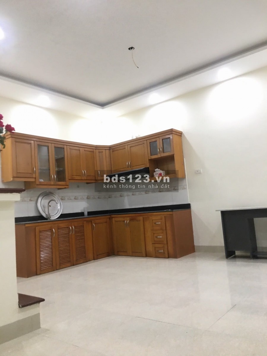Cần bán nhà lô góc, kd ô tô Vạn Phúc, Hà Đông 40M x 5T giá 3 Tỷ 8 LH 0886644228