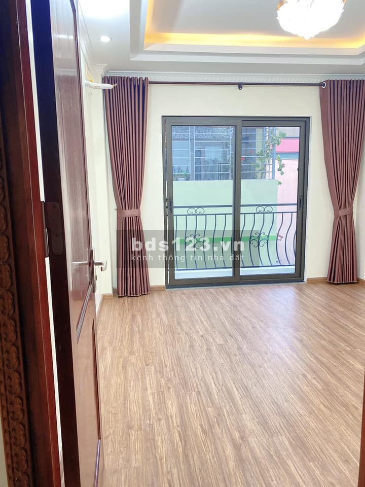 Ô tô, thang máy trong nhà! Bán nhà Bồ Đề, Long Biên, diện tích sử dụng 69m2, 6 tầng, 6.1 tỷ