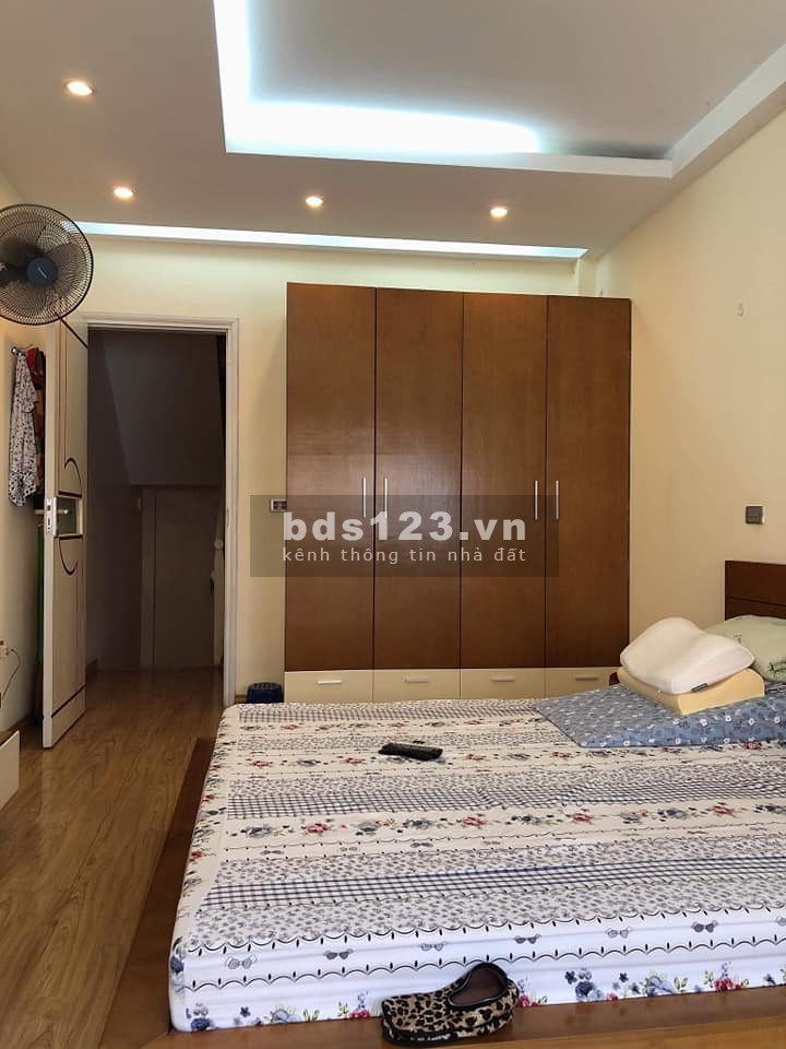 Bán Nhà Đẹp Phố Vũ Trọng Khánh, Mỗ Lao, 30m², 4Tầng, Ô tô gần giá 3.05 tỷ lh 0902083139