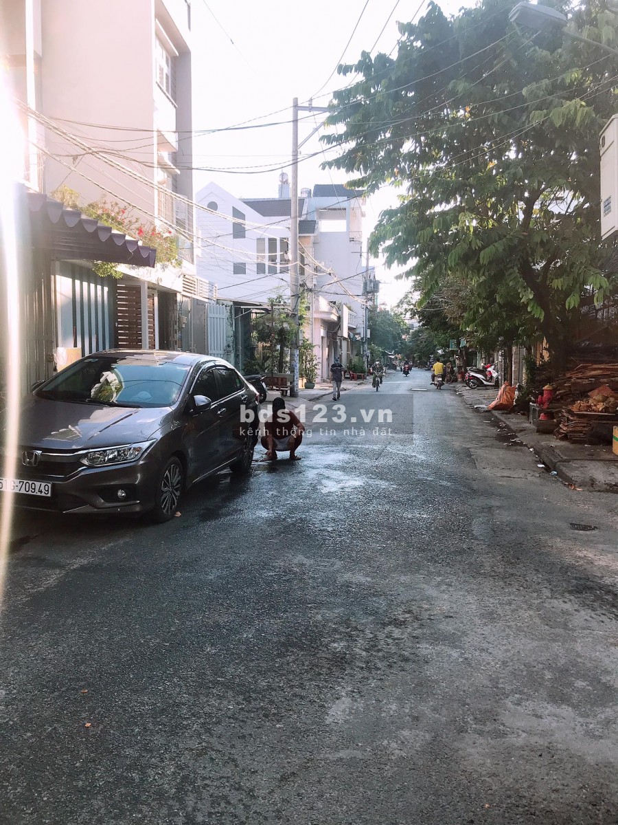 Nhà mới xây đẹp, kiên cố. Hương Lộ 80, Bình Hưng Hòa B, KCN Vĩnh Lộc. 4,3 tỷ