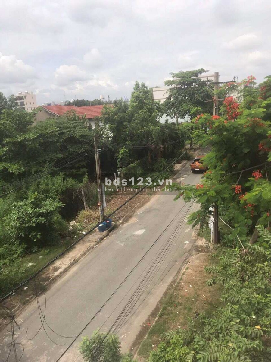 Bán nhà đường Nguyễn Duy Trinh, phường Phú Hữu, Quận 9, thành phố Thủ Đức
